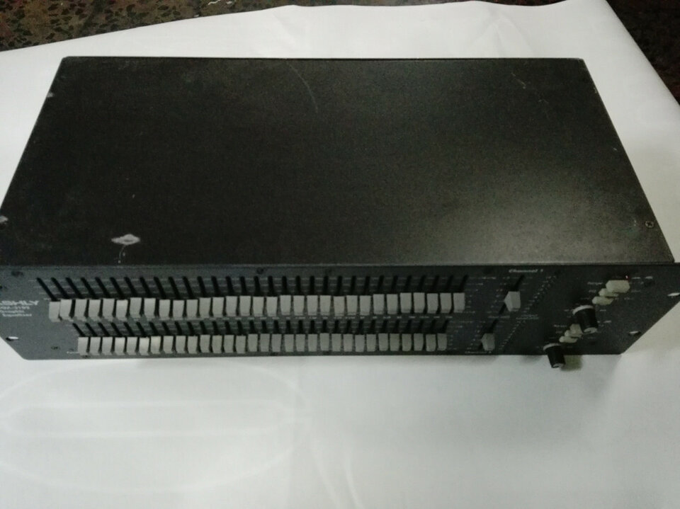 Ecualizador ASHLY  GQX-3102