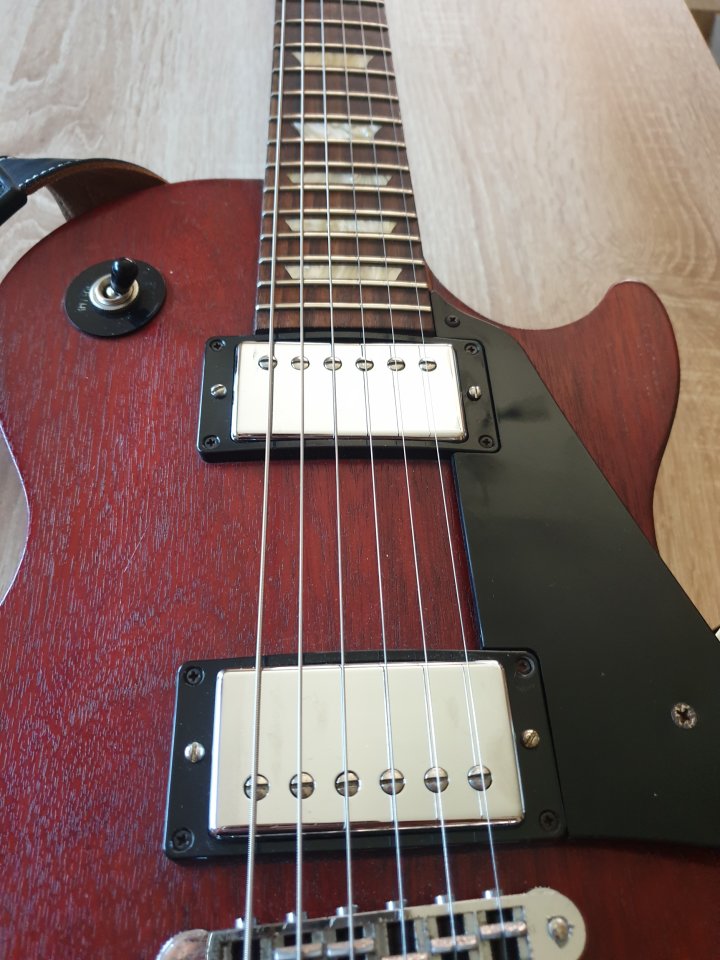 Gibson les paul studio 2010