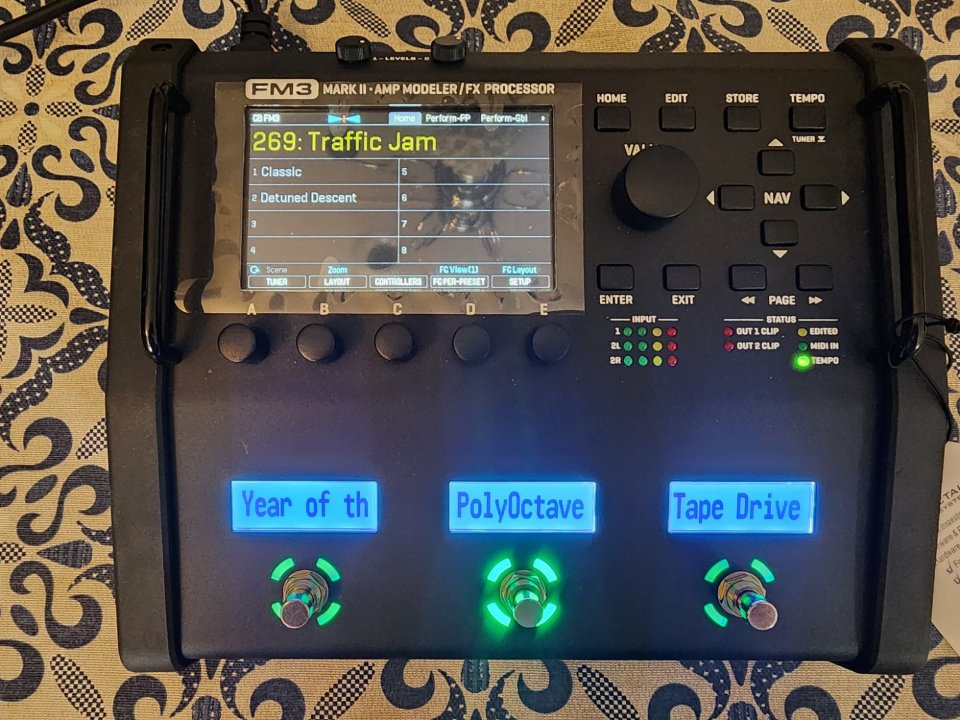 Fractal Audio FM3 Mark II Turbo + Cab packs & IRs extra de segunda mano · Foto 2 de 5 · Madrid · 1050 €