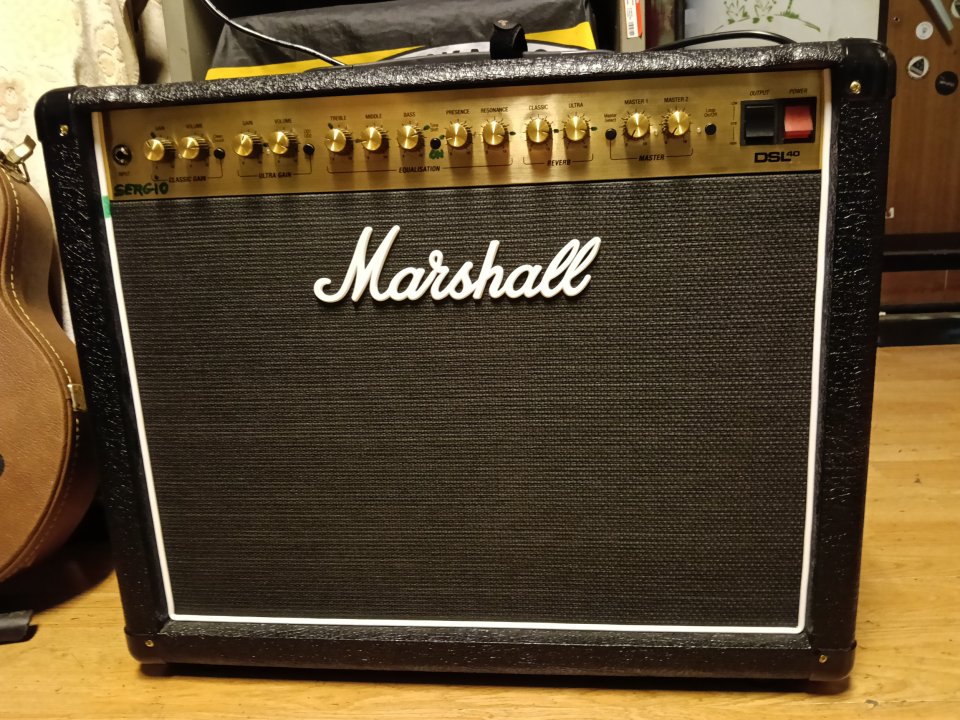 AMPLIFICADOR de Guitarra MARSHALL DSL40CR de segunda mano · Foto 3 de 4 · Bizkaia · 550 €
