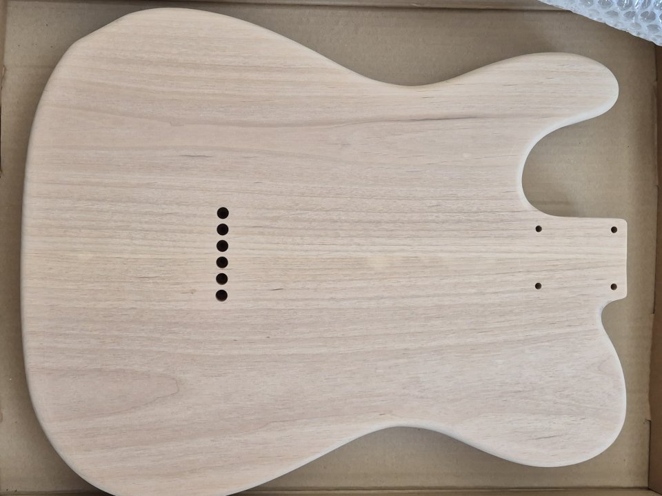 Cuerpo de aliso para telecaster Göldo music