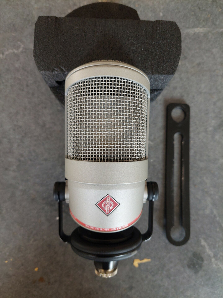 Neumann BCM 104