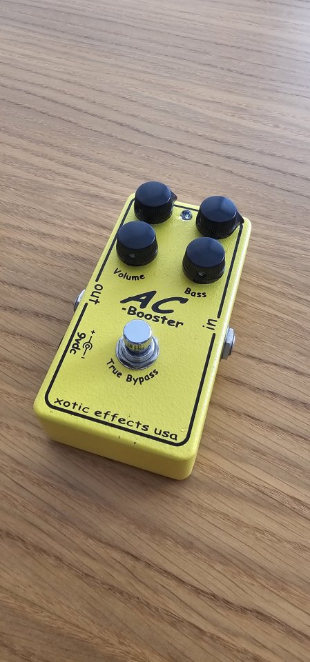 Xotic ACBooster de segunda mano · Foto 1 de 5 · Alicante · 120 €