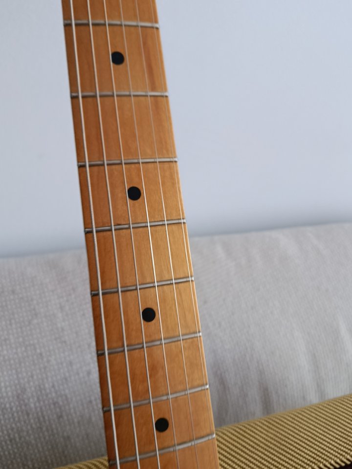 Fender stratocaster classic 50 de segunda mano · Foto 6 de 9 · Cantabria · 650 €