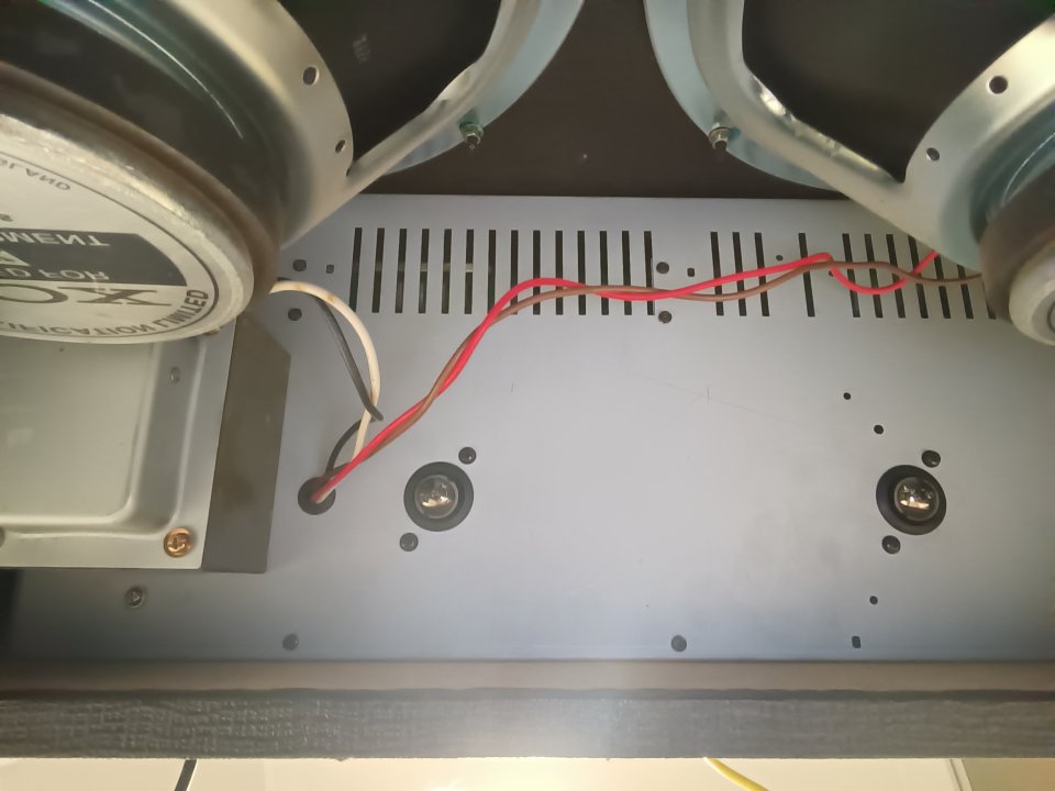 VOX Valvetronix AD120 VT 2x60 Watt, 2x12" estereo