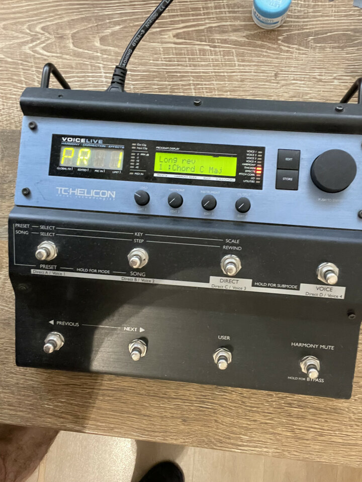 TC Helicon Voice Live