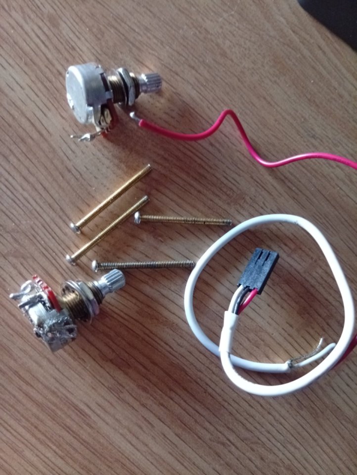 O cambio Set EMG 81 85 made in USA de segunda mano · Foto 3 de 3 · Bizkaia · 90 €