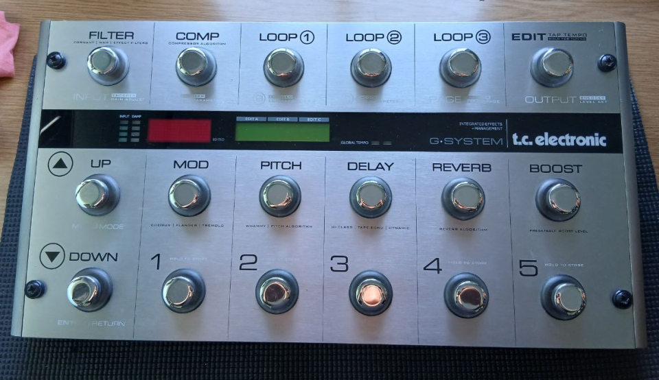 Multiefectos TC ELECTRONICS G SYSTEM con portes .