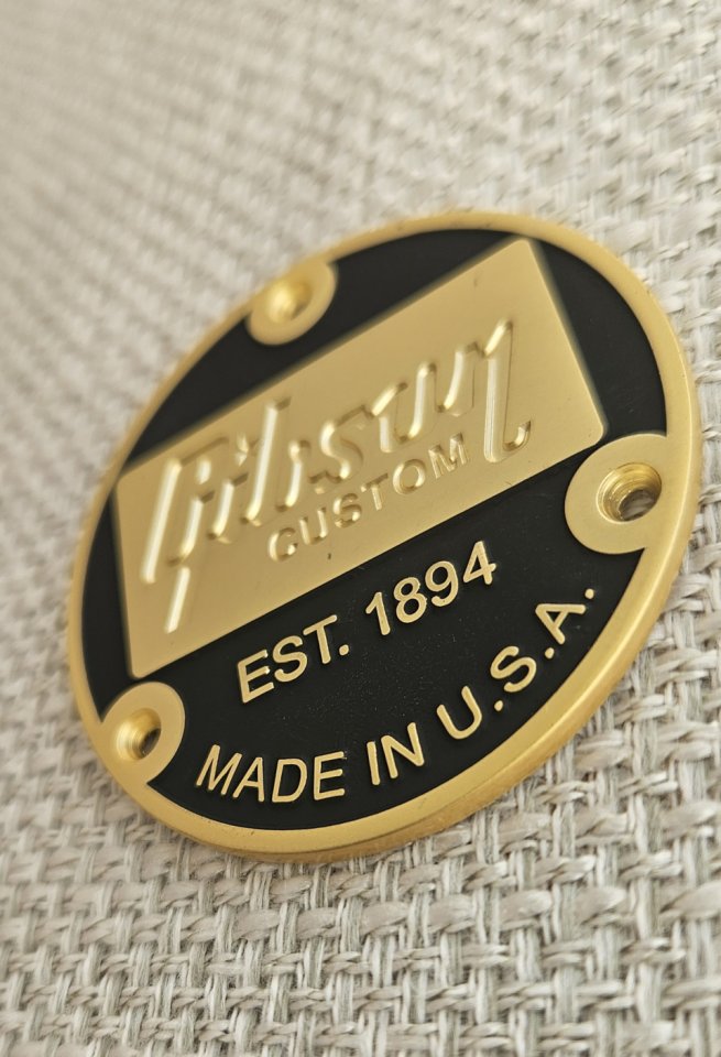 Gibson Custom Shop Placa Metálica de segunda mano · Foto 1 de 10 · Valencia · 15 €