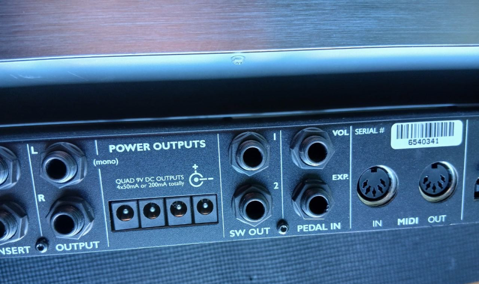 Multiefectos TC ELECTRONICS G SYSTEM con portes .