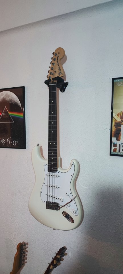 Fender Stratocaster Performer Artic White