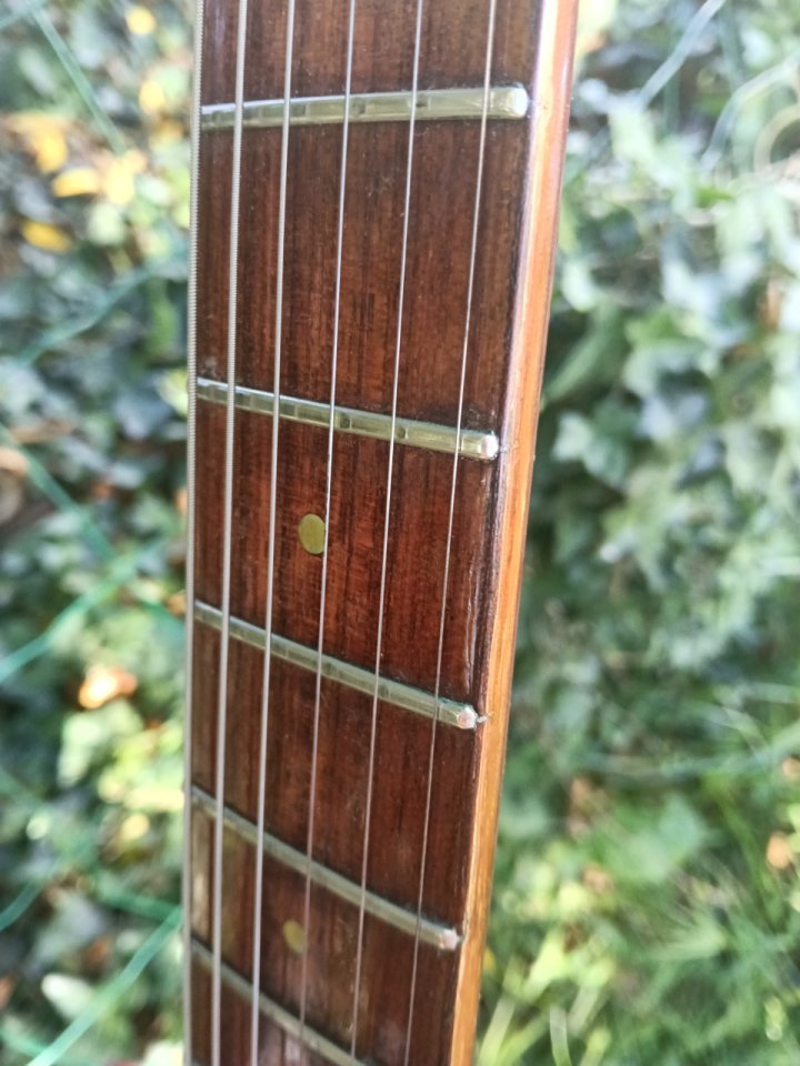 Rickembacker 330 FG de segunda mano · Foto 3 de 10 · A Coruña · 1800 €