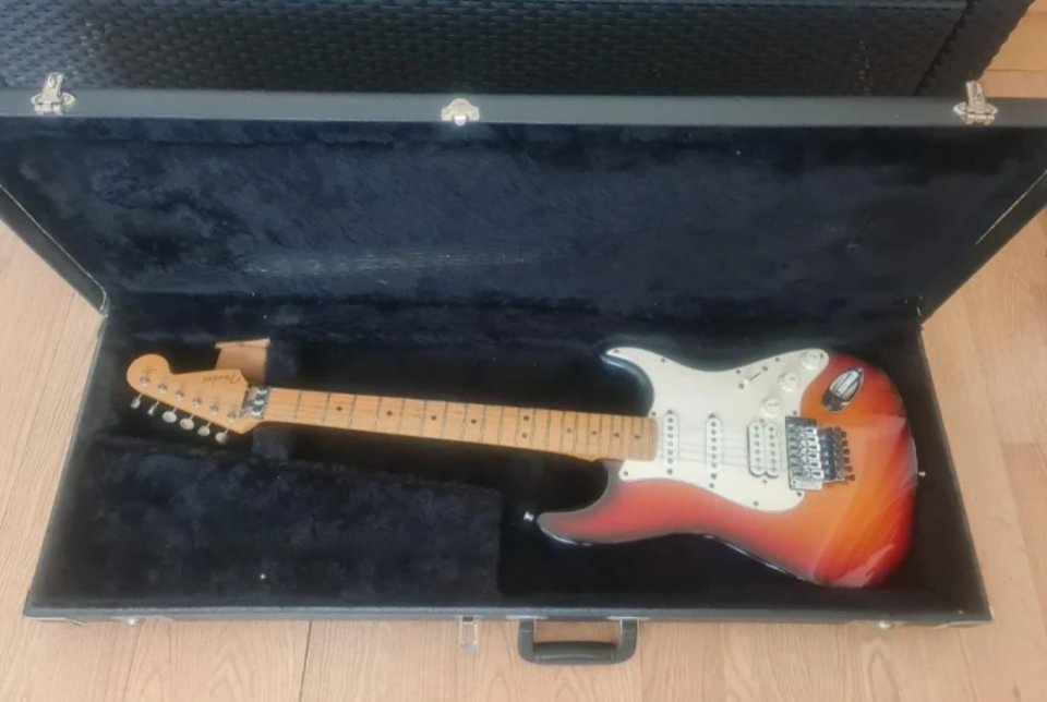 Fender FR CLASSIC STRAT 3TS año 1993