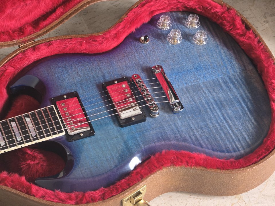 Gibson SG Modern de segunda mano · Foto 3 de 3 · Málaga · 1500 €