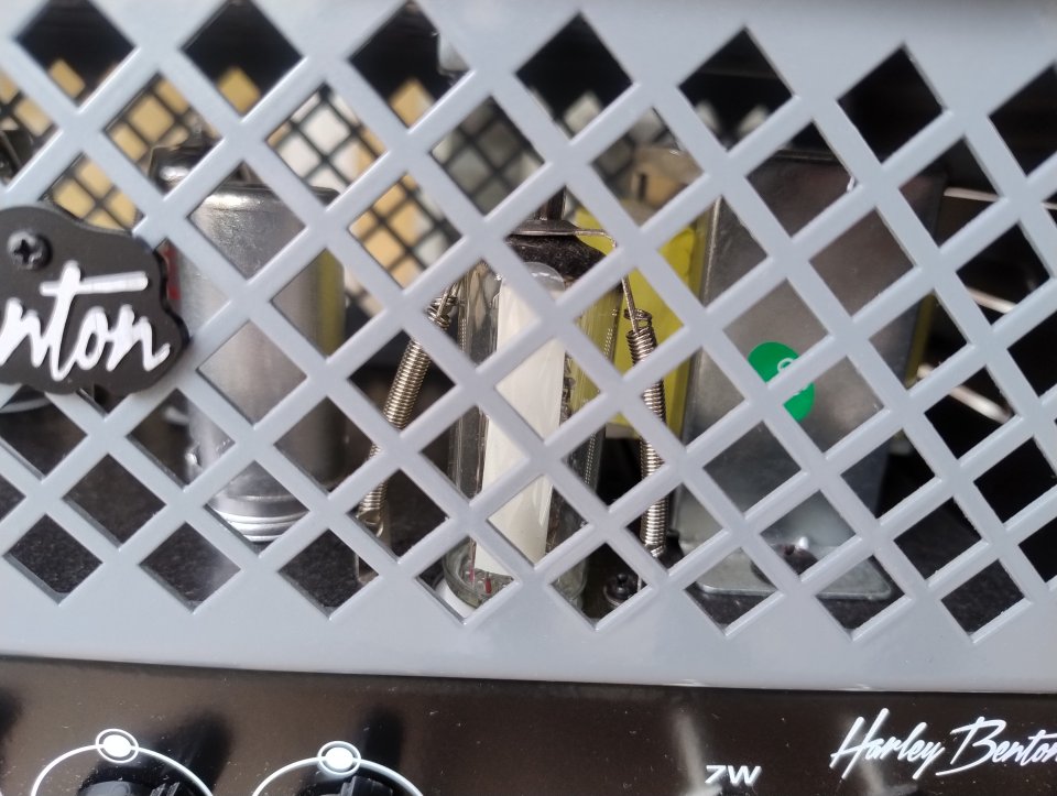 Harley Benton Mighty-15TH