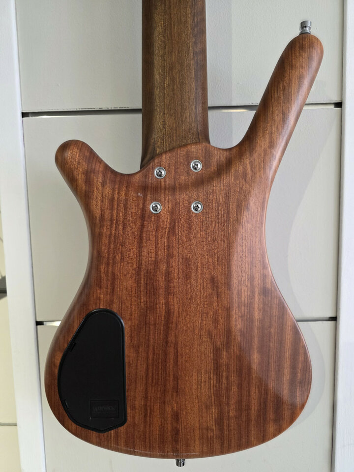 Warwick Corvette 6 cuerdas