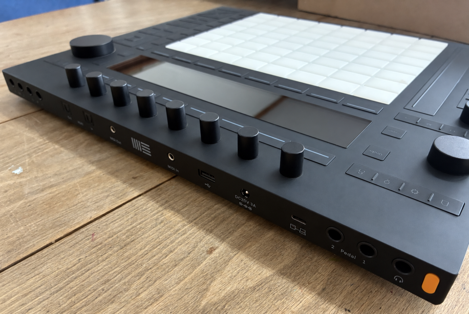 Ableton Push 3 Controlador Sin Estrenar de segunda mano · Foto 4 de 7 · Valencia · 750 €