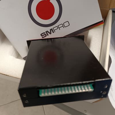 Previo de válvulas + Compresor óptico SMpro TubeBox (descatalogado)