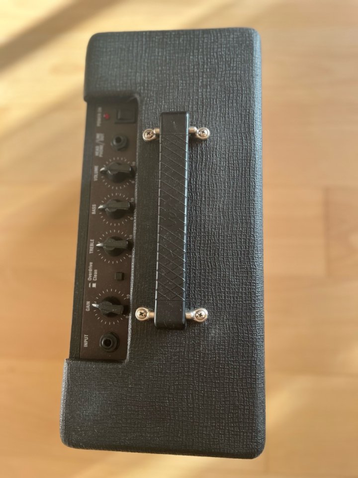 Amplificador Vox Pathfinder 10 de segunda mano · Foto 4 de 6 · Valencia · 55 €