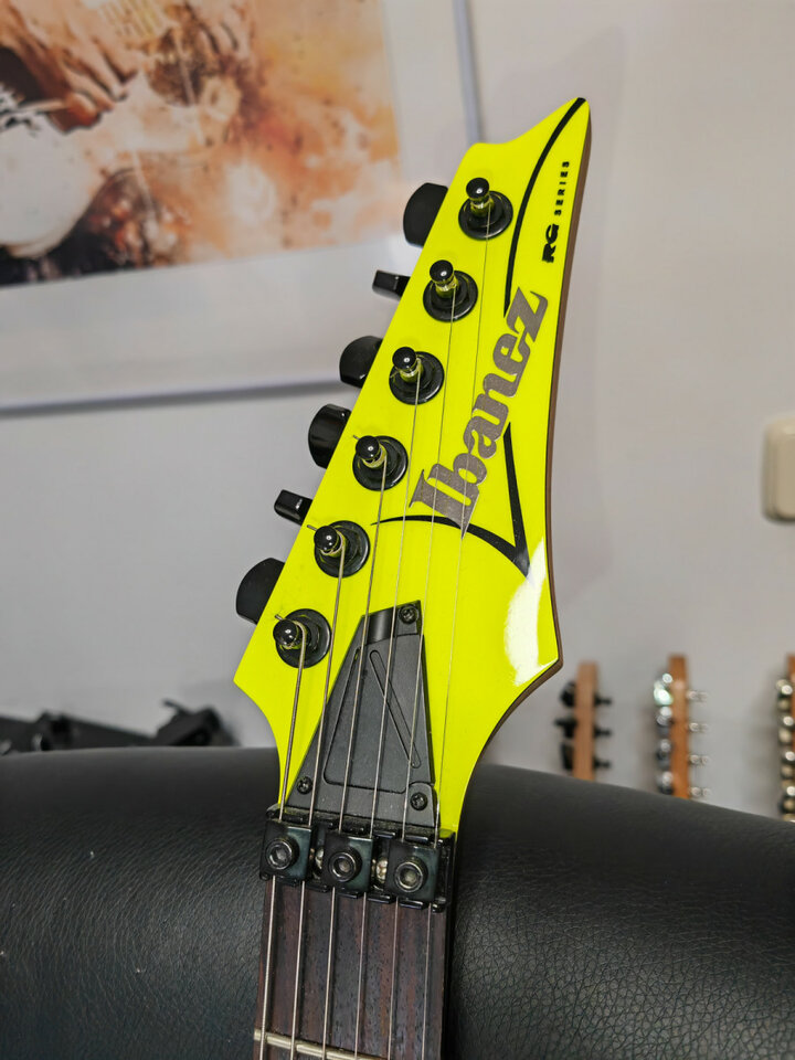 RG II XXV aniversario