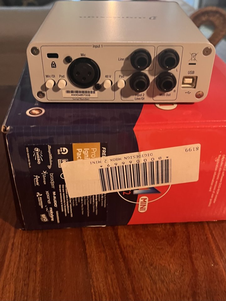 Interfaz de Audio Digidesign Mini Box2 de segunda mano · Foto 3 de 3 · Córdoba · 39 €