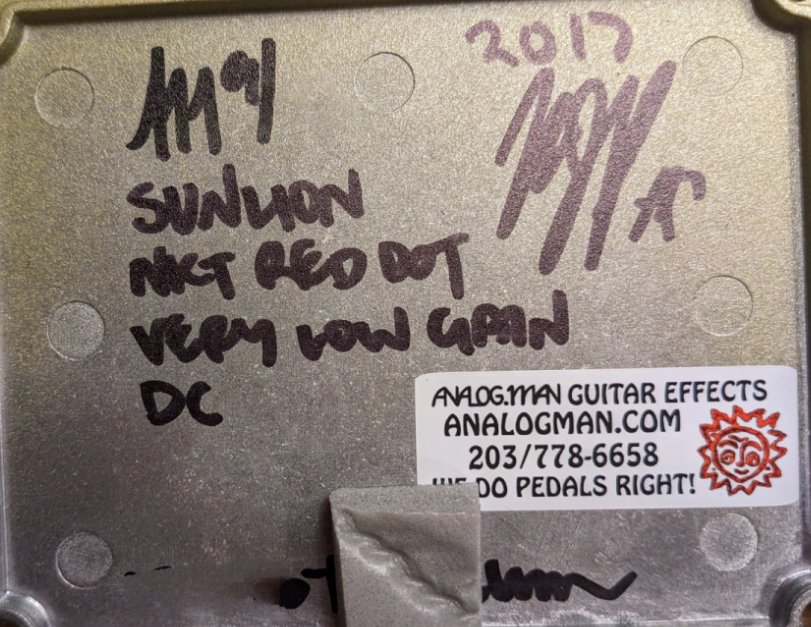 Analogman Sunlion (very low gain)