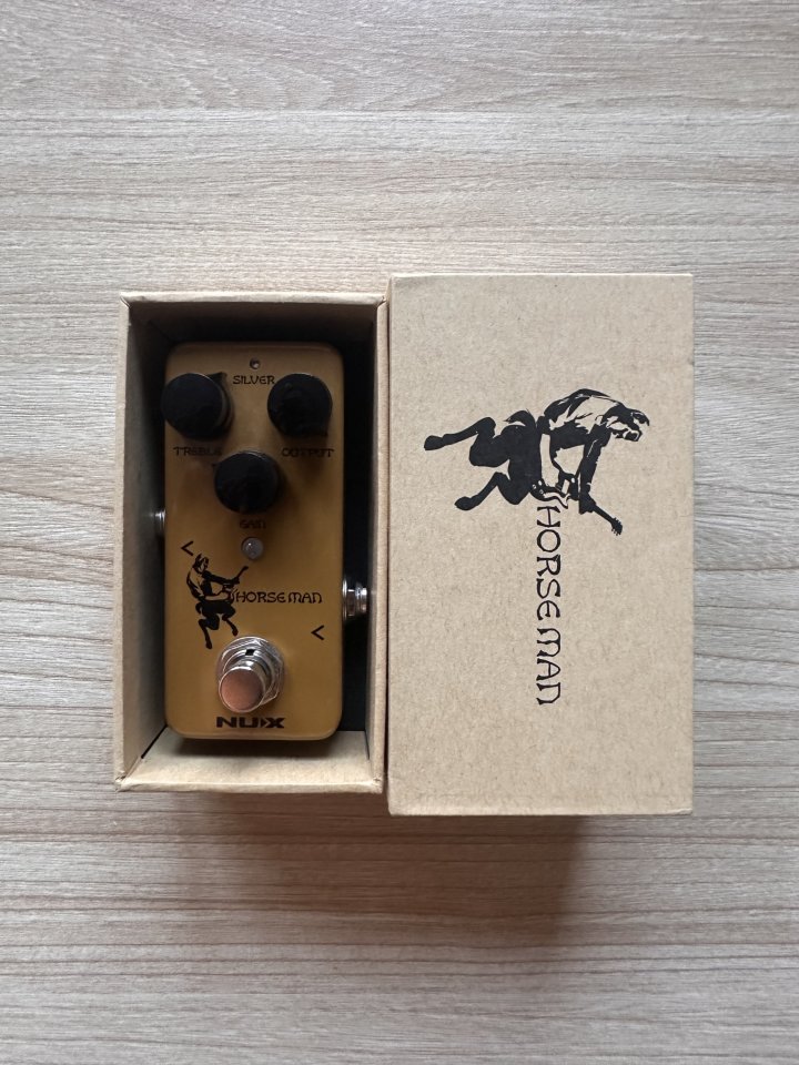 Varios pedales: Valeton GP5, Nova Delay, HX One y Nux horseman de segunda mano · Foto 6 de 7 · Valencia · 35 €