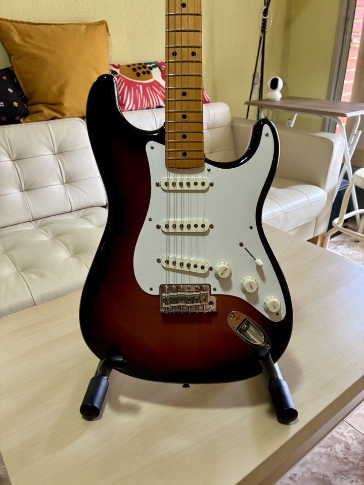 Fender Stratocaster Vintera III Late 50’s de segunda mano · Foto 6 de 10 · Madrid · 800 €