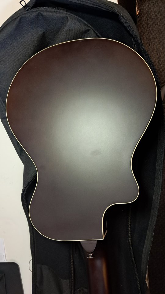 Guitarra acutica de viaje Yamaha apxt2 de segunda mano · Foto 4 de 9 · Murcia · 160 €