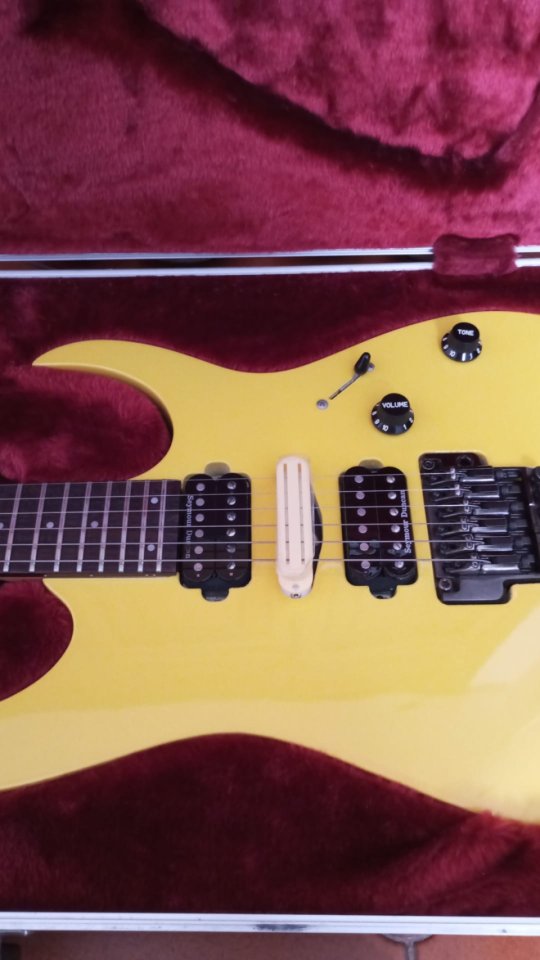 IBANEZ RG 1570 PRESTIGE de segunda mano · Foto 2 de 3 · Barcelona · 600 €