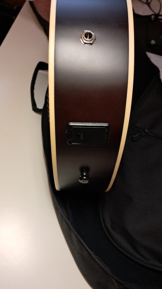 Guitarra acutica de viaje Yamaha apxt2 de segunda mano · Foto 8 de 9 · Murcia · 160 €