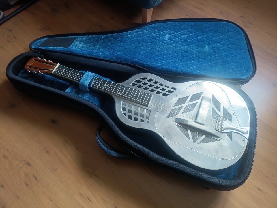 National Tricone resonator Style 1. Squareneck. 1930 de segunda mano · Foto 2 de 10 · A Coruña · 2500 €