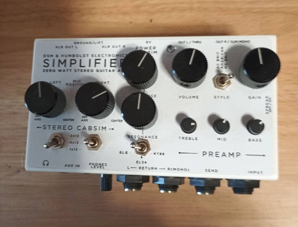 Simulador de amplificador SIMPLIFIER de DSM & HUMBOLDT de segunda mano · Castellón · 225 €