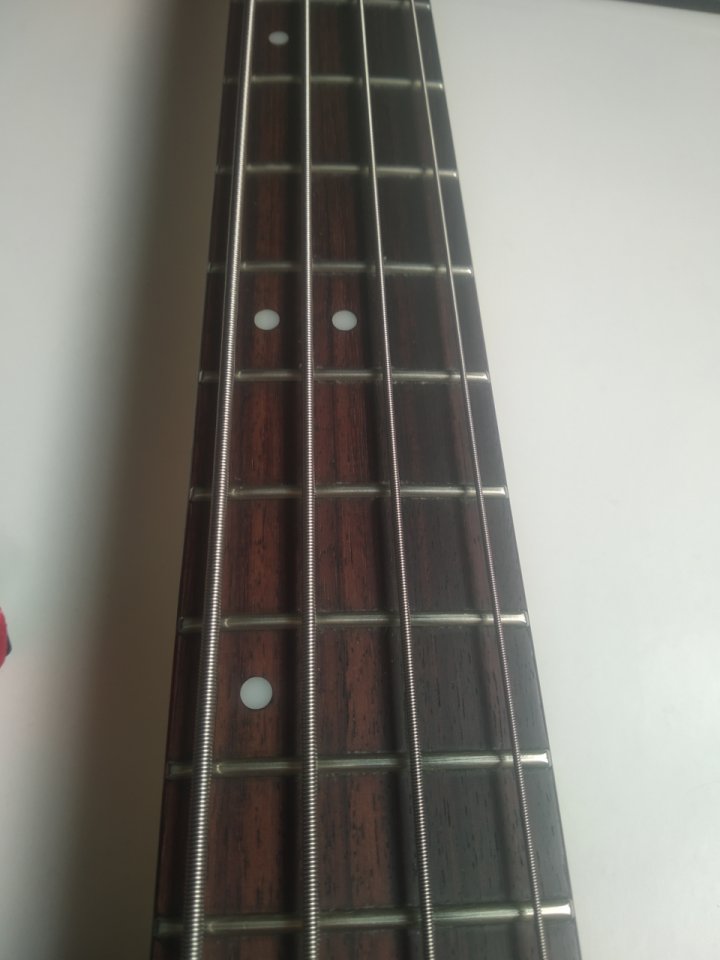 Cort Artisan C4 Plus ZBMH de segunda mano · Foto 4 de 8 · Ourense · 200 €