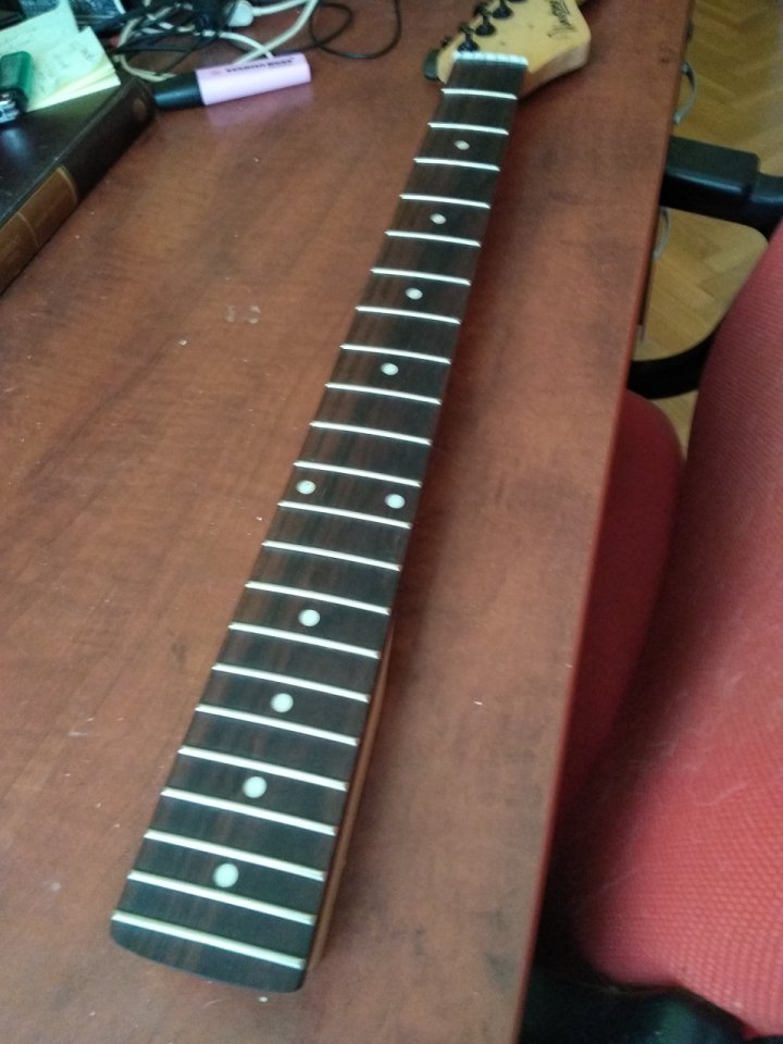 Mástil Westone stratocaster de segunda mano · Foto 5 de 9 · Madrid · 50 €