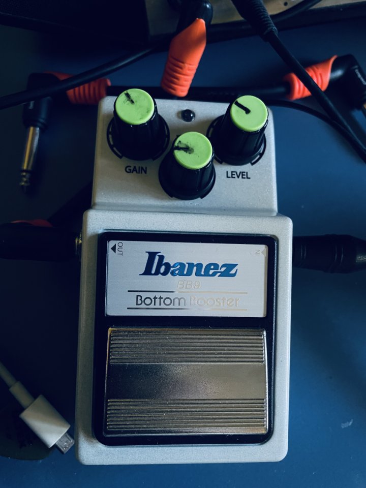 Cambio : Ibanez BB9 de segunda mano · Foto 1 de 2 · León