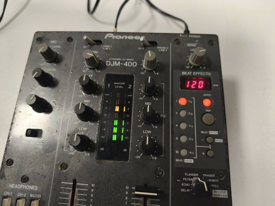 Pioneer DJM-400 – 100% operativa