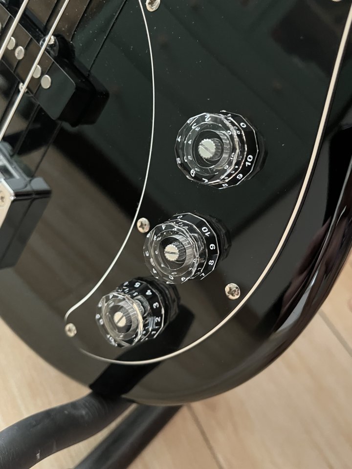 PRS Kestrel bajo de segunda mano · Foto 5 de 6 · Madrid · 700 €
