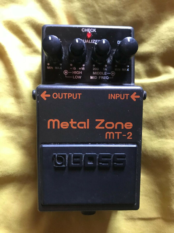 Boss metal zone mt-2