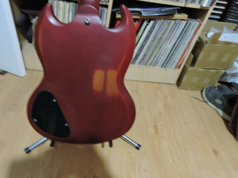 Vintage SG con afinador automatico tronical