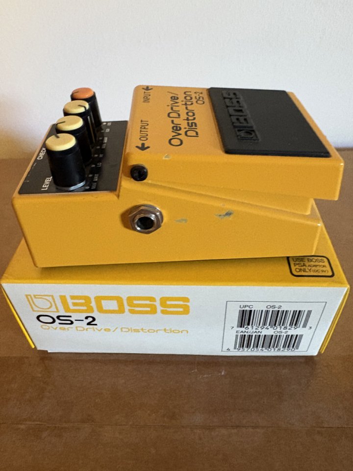 Boss OS-2 Overdrive Distortion de segunda mano · Foto 4 de 5 · Barcelona · 65 €