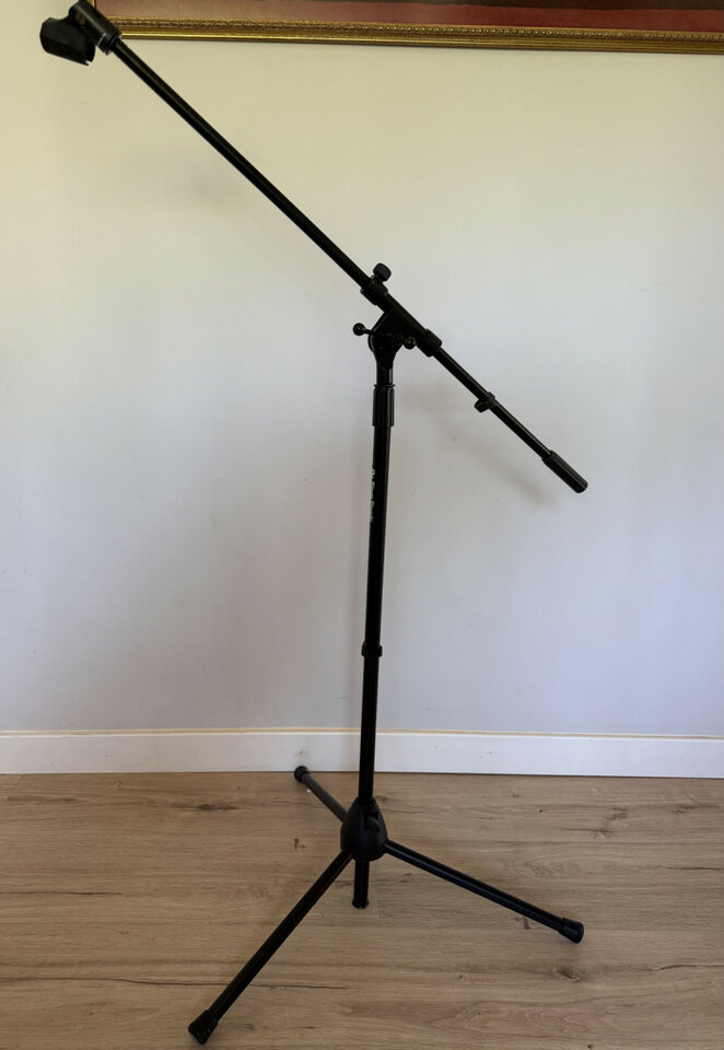 Soporte de Micrófono On Stage-MS7701B Euro Boom NUEVO