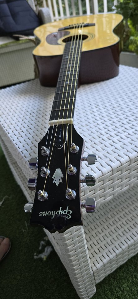 Epiphone Acústica de segunda mano · Foto 6 de 10 · Madrid · 180 €