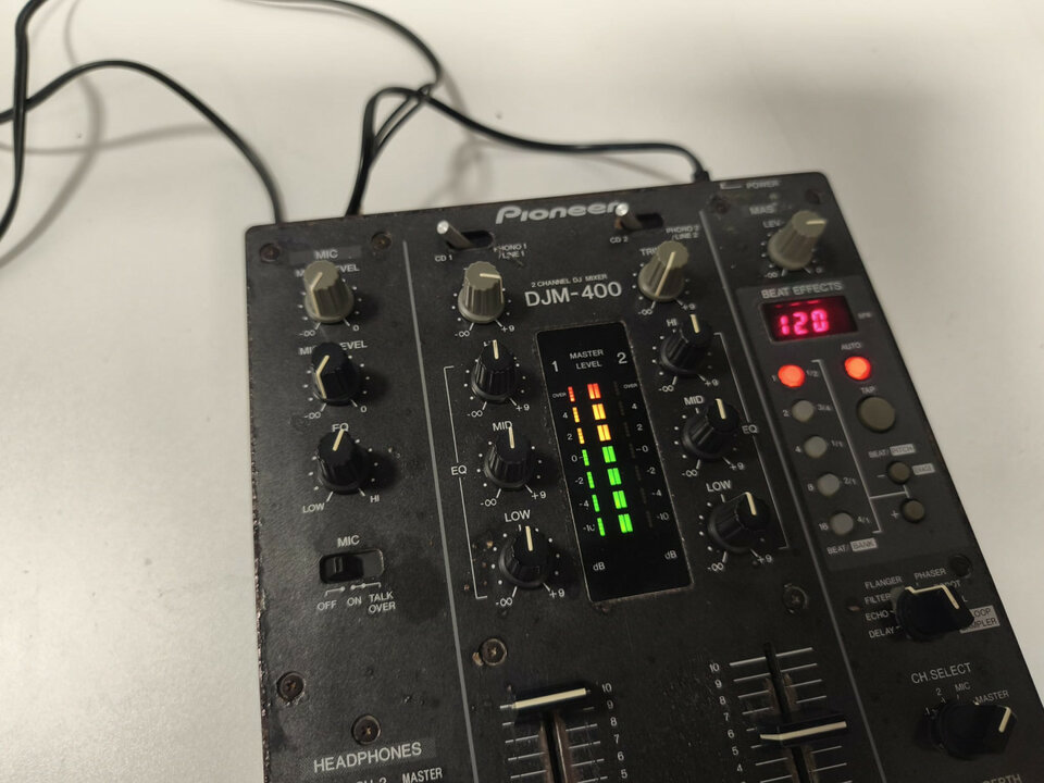 Pioneer DJM-400 – 100% operativa