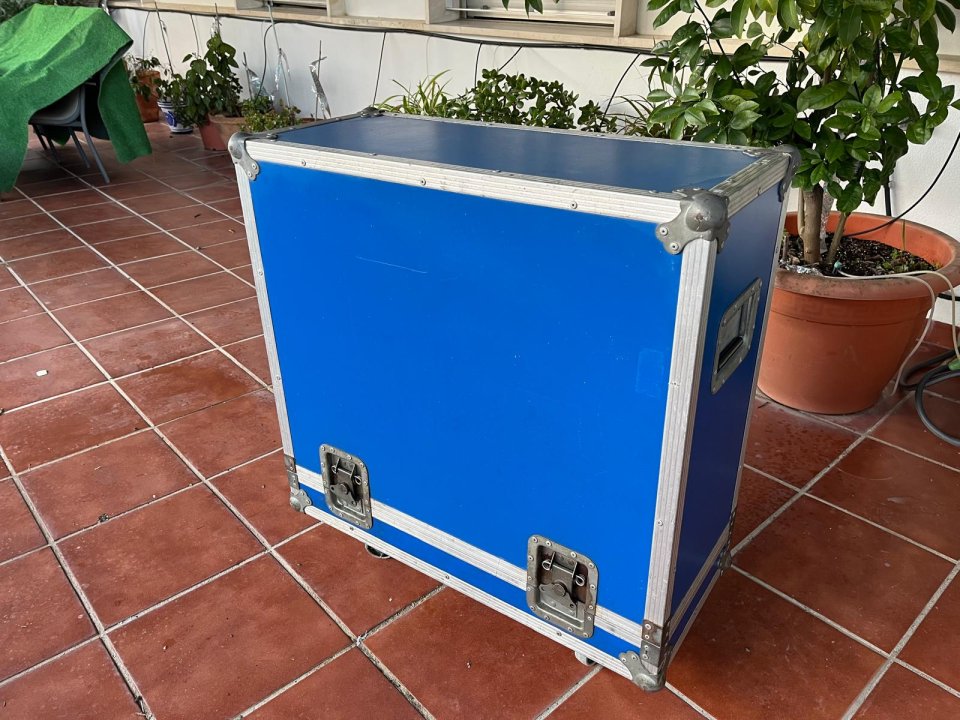 Flight Case para Roland Jazz Chorus 120 de segunda mano · Foto 1 de 3 · Córdoba · 200 €
