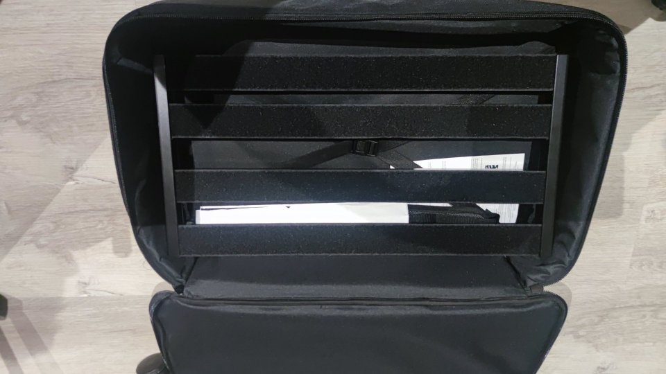 Rockboard Gigbag QUAD 4.2 + pedalboard de segunda mano · Foto 4 de 7 · Badajoz · 75 €