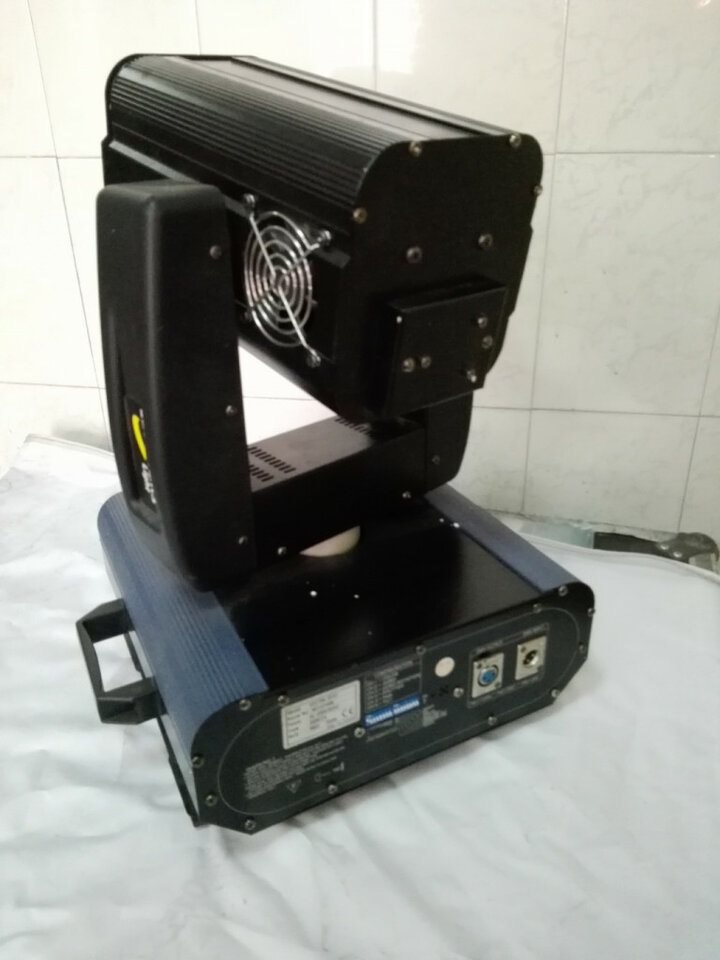 4 Cabezas Móviles JB SYSTEMS, 250W