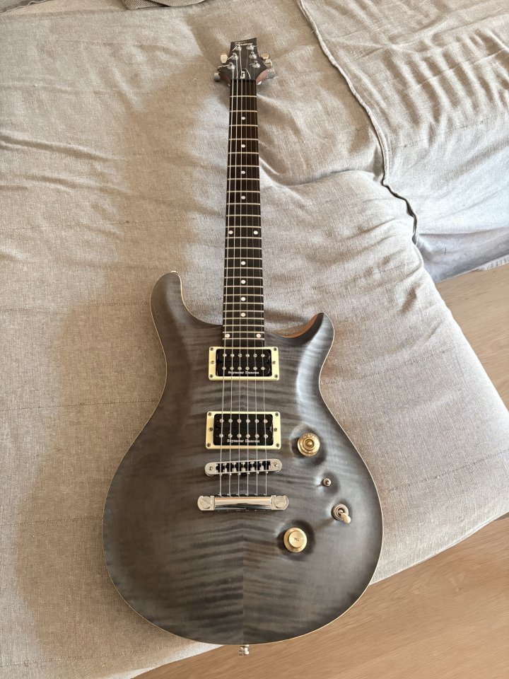 FAME FORUM IV MODERN