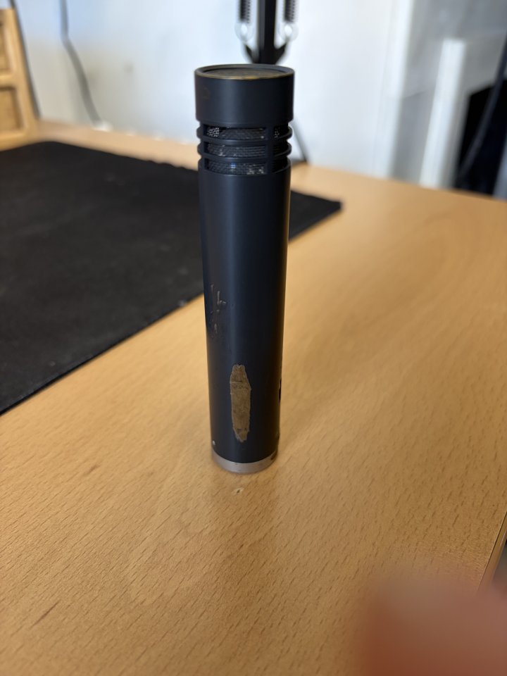 Neumann KM84i de segunda mano · Foto 2 de 5 · Málaga · 1400 €