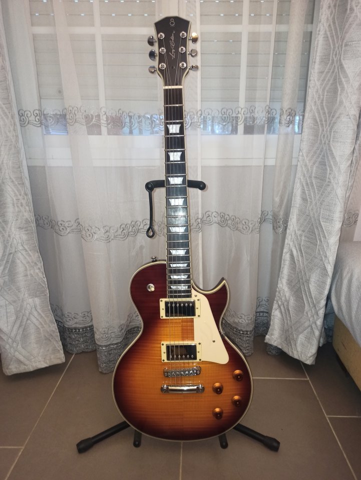 SIRE LARRY CARLTON L7 TS